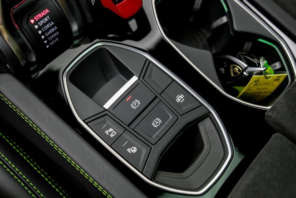 Used 2023 Lamborghini Urus S AWD/4WD image 33