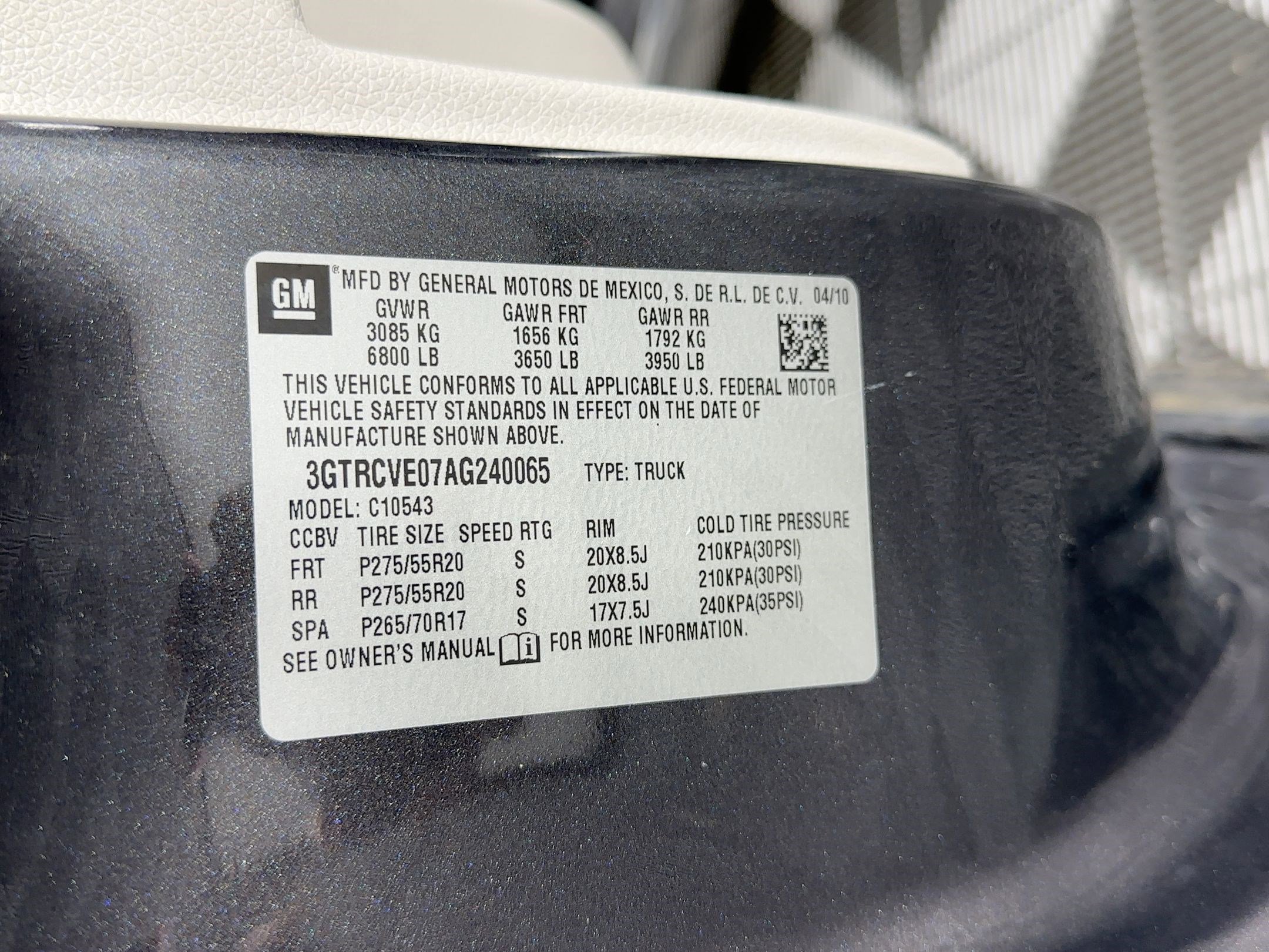 Used 2010 GMC Sierra 1500 SLE w/ Texas Edition image 19