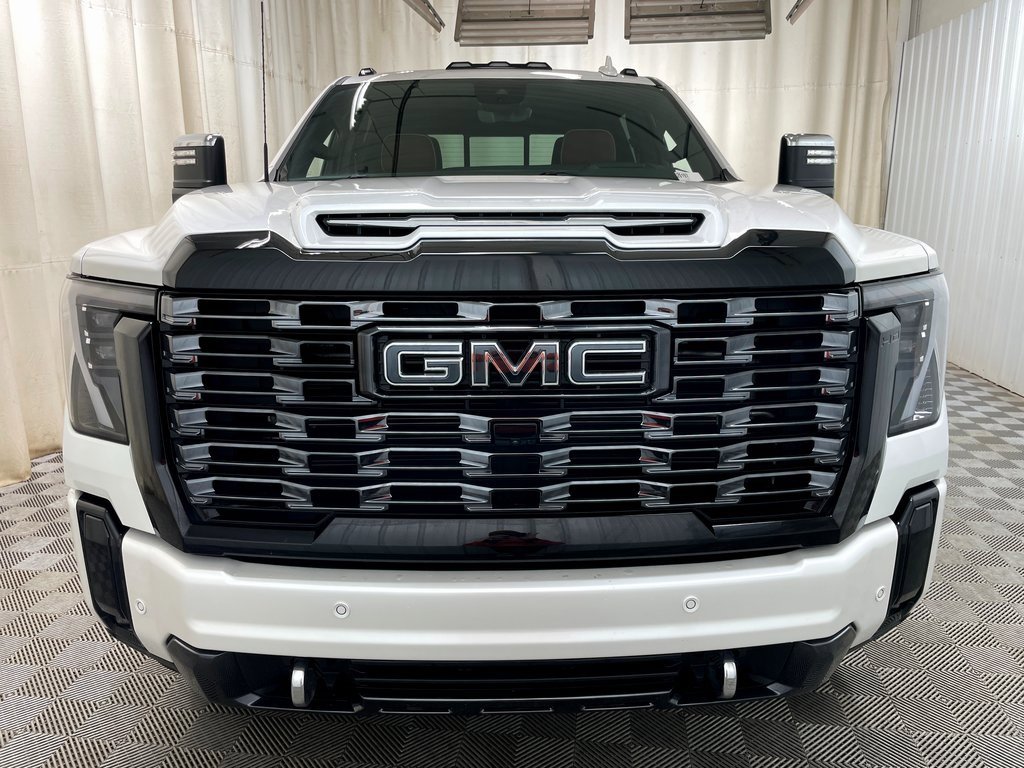 Used 2025 GMC Sierra 2500 Denali Ultimate w/ Max Trailering Package image 20