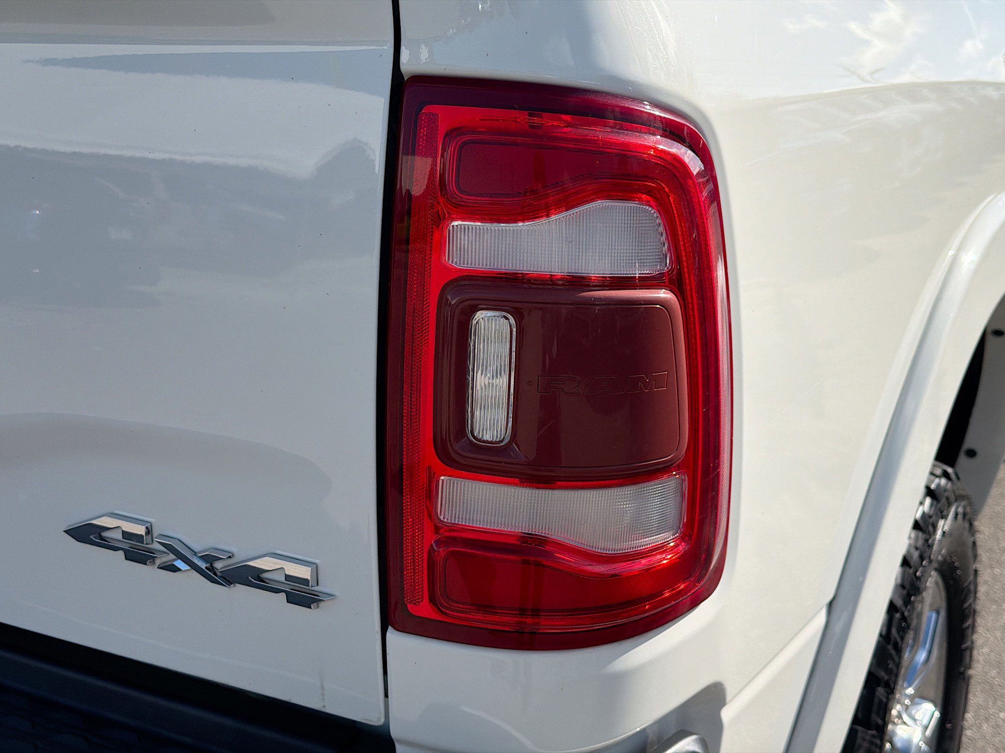 Used 2019 RAM 2500 Limited image 10