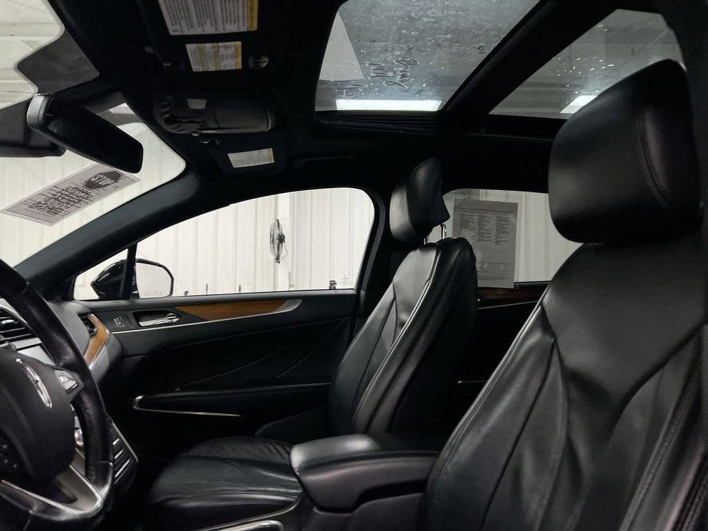 Used 2019 Lincoln MKC Reserve w/ MKC Climate Package image 20