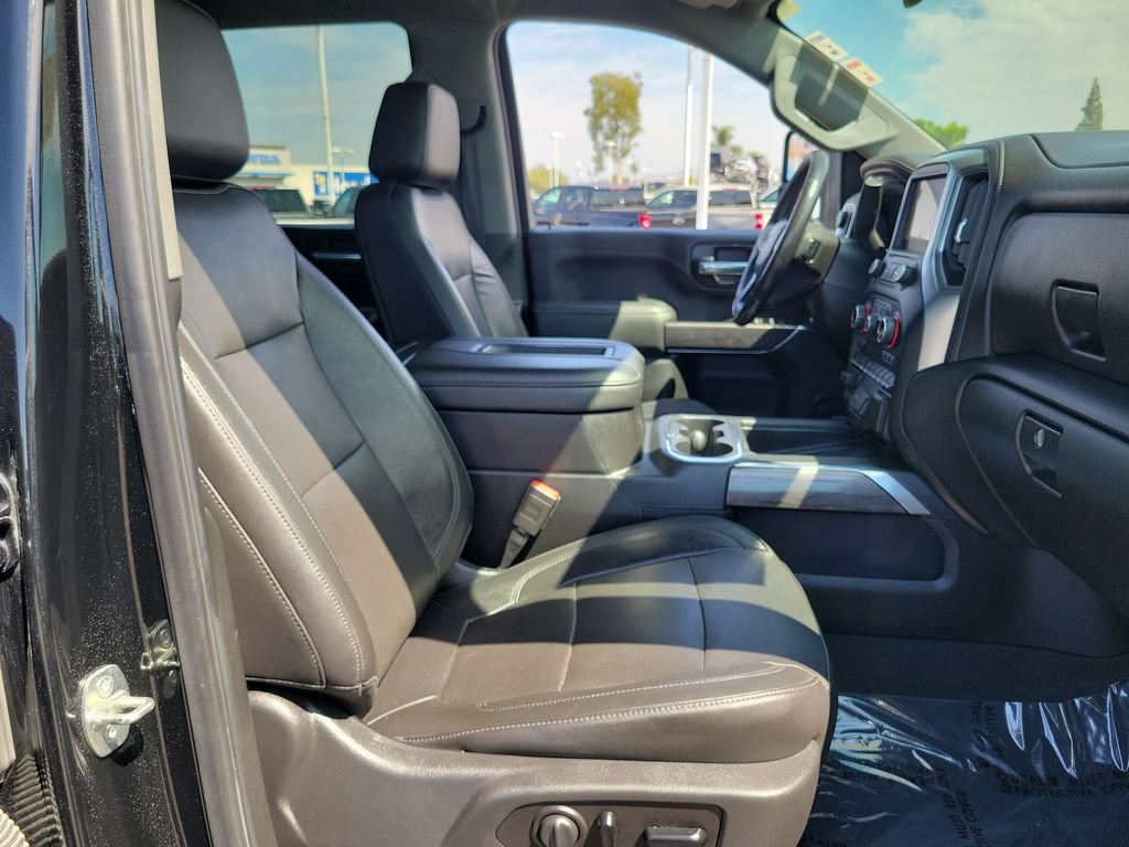 Used 2020 Chevrolet Silverado 3500 LTZ w/ LTZ Convenience Package AWD/4WD image 28