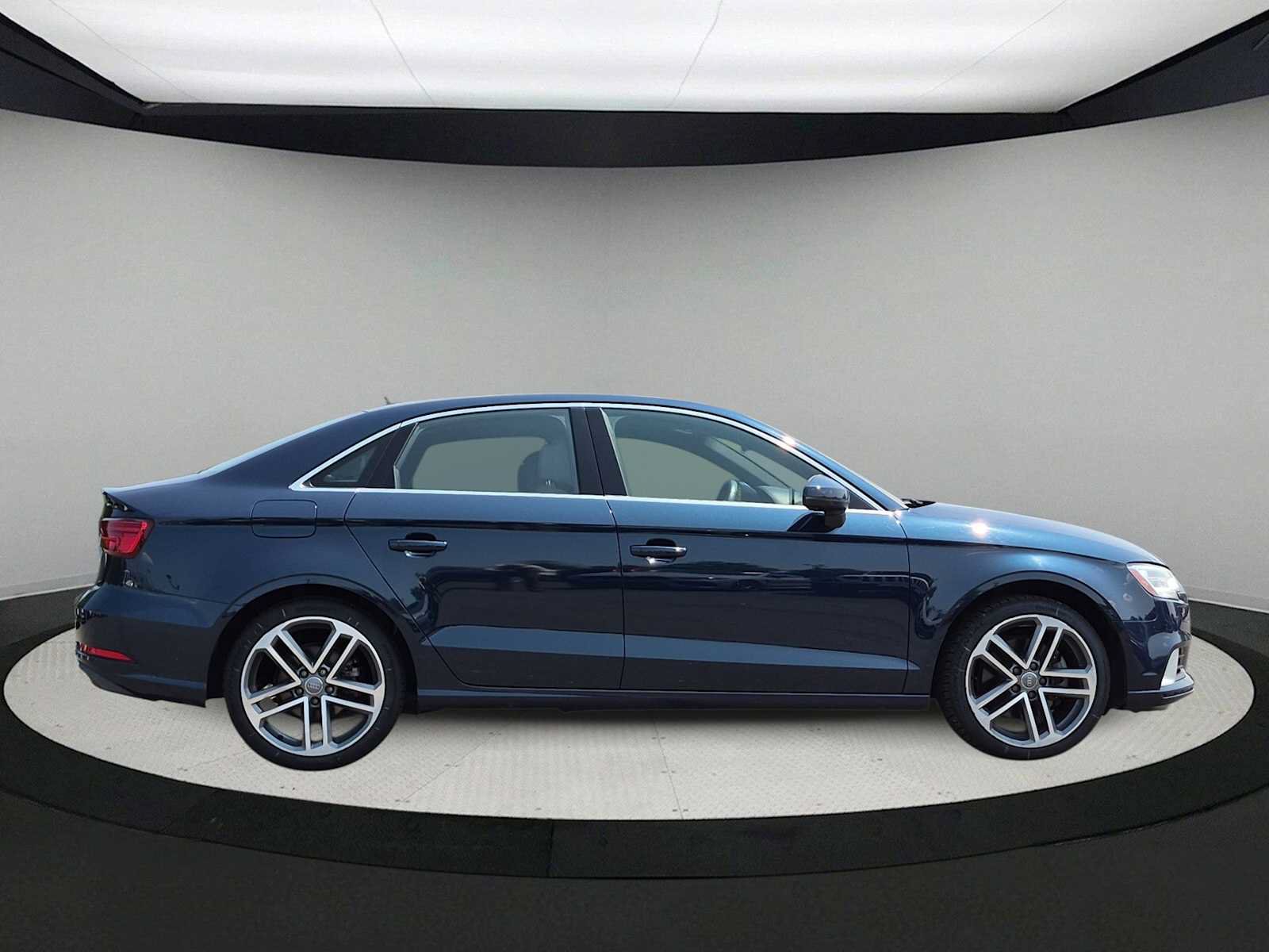Used 2019 Audi A3 2.0T Premium w/ Convenience Package FWD image 9