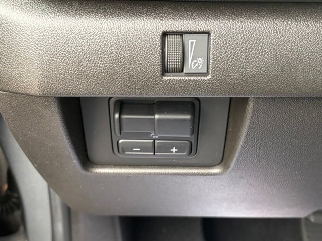 Used 2023 Chevrolet Colorado Z71 w/ Z71 Convenience Package 2 AWD/4WD image 26