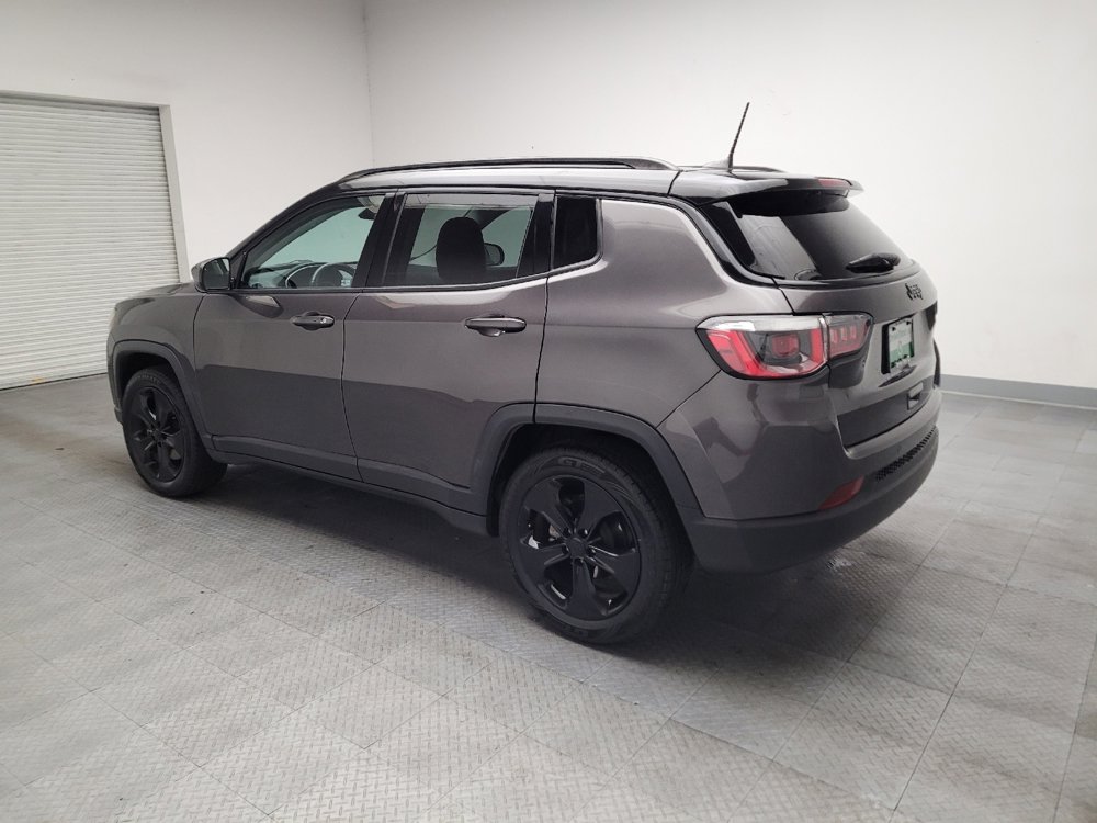 Used 2019 Jeep Compass Altitude FWD image 3