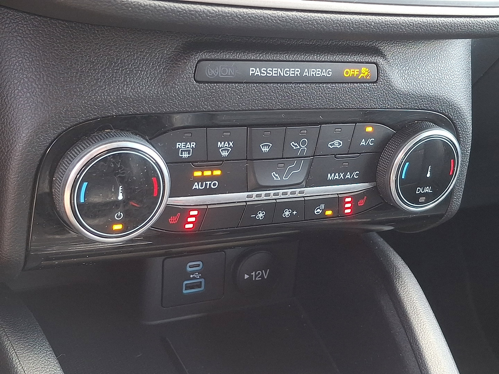 Certified 2022 Ford Escape SEL image 15