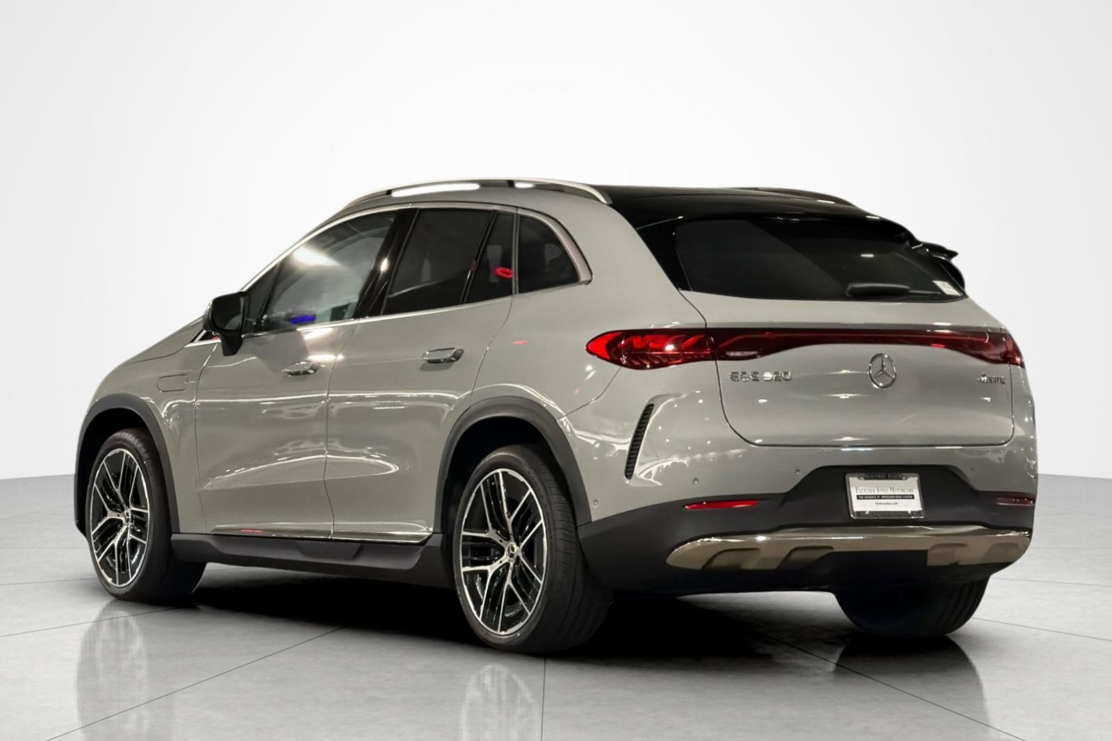 New 2026 Mercedes-Benz EQE 320 4MATIC SUV image 3