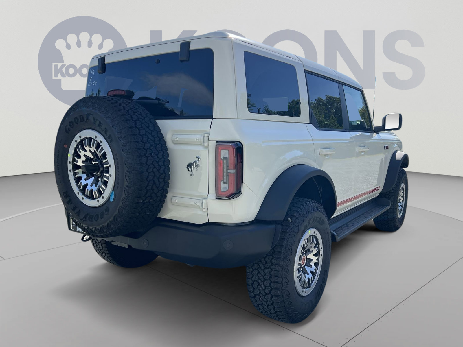 New 2026 Ford Bronco Outer Banks w/ Sasquatch Package AWD/4WD image 7