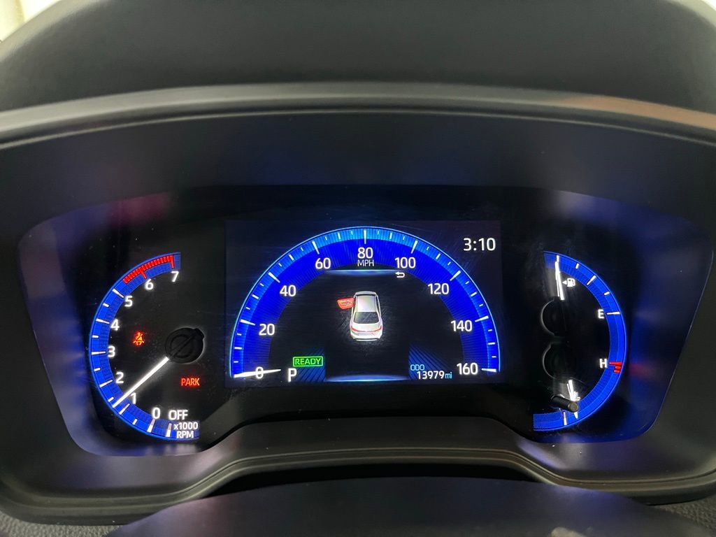 Used 2022 Toyota Corolla LE image 8