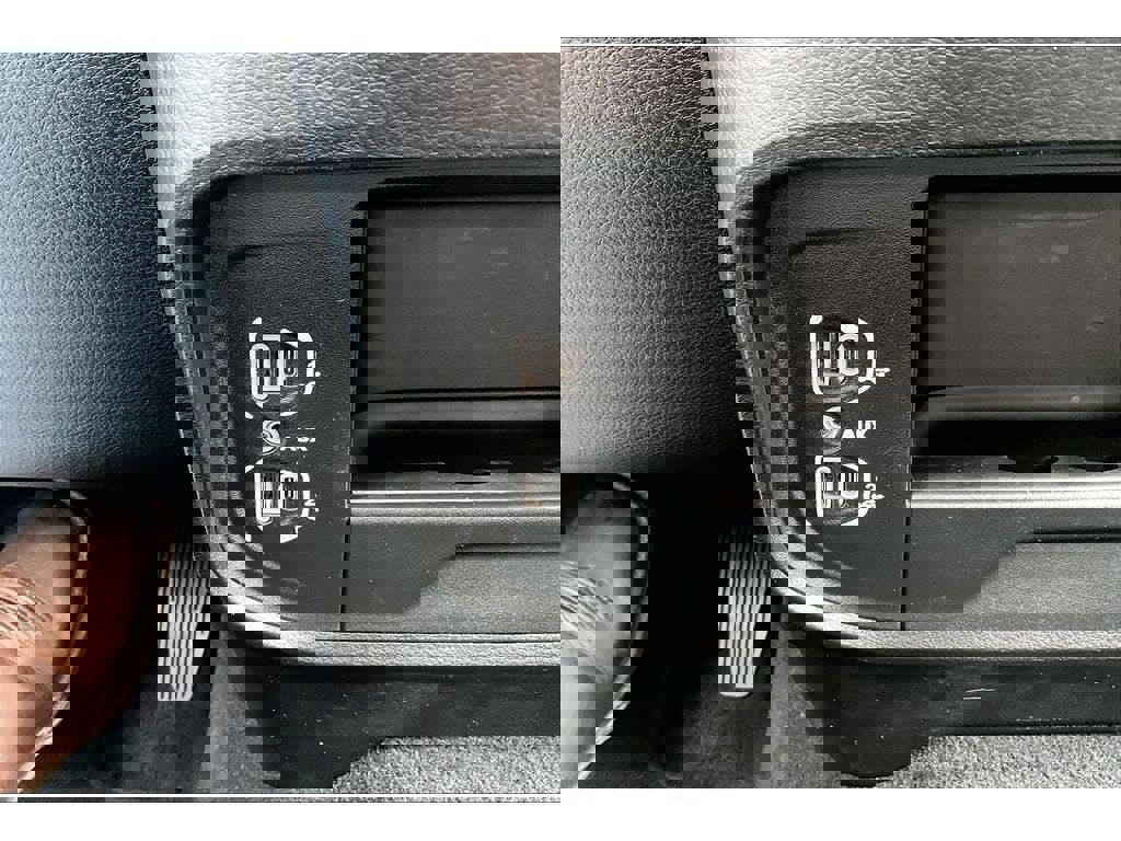 Used 2024 RAM 2500 Big Horn image 27