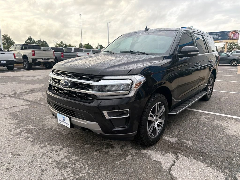 Used 2023 Ford Expedition Limited AWD/4WD image 7