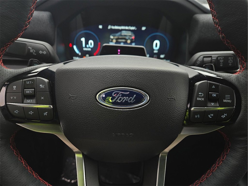 Used 2025 Ford Explorer ST image 19