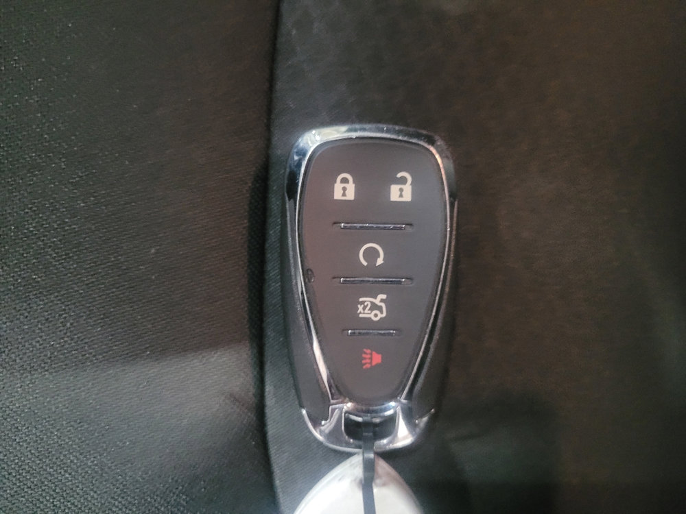 Used 2023 Chevrolet Malibu LT image 32