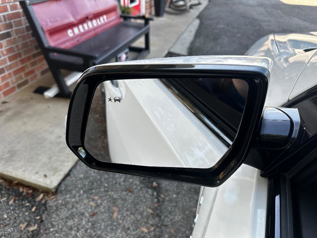 Used 2018 Chevrolet Traverse RS w/ LPO, Floor Liner Package image 8