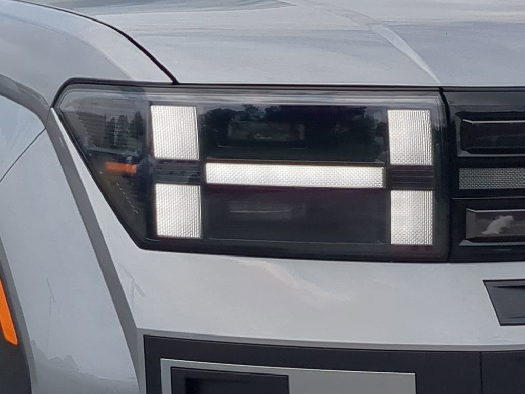 New 2025 Hyundai Santa Fe XRT image 25