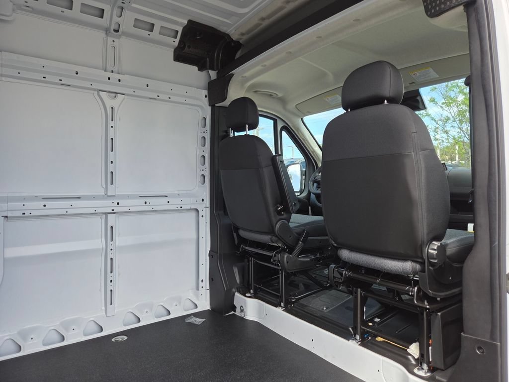 New 2026 RAM ProMaster 1500 w/ Convenience Group FWD image 8