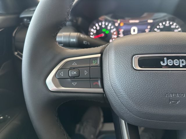 New 2026 Jeep Compass Latitude w/ Sun and Sound Group AWD/4WD image 26