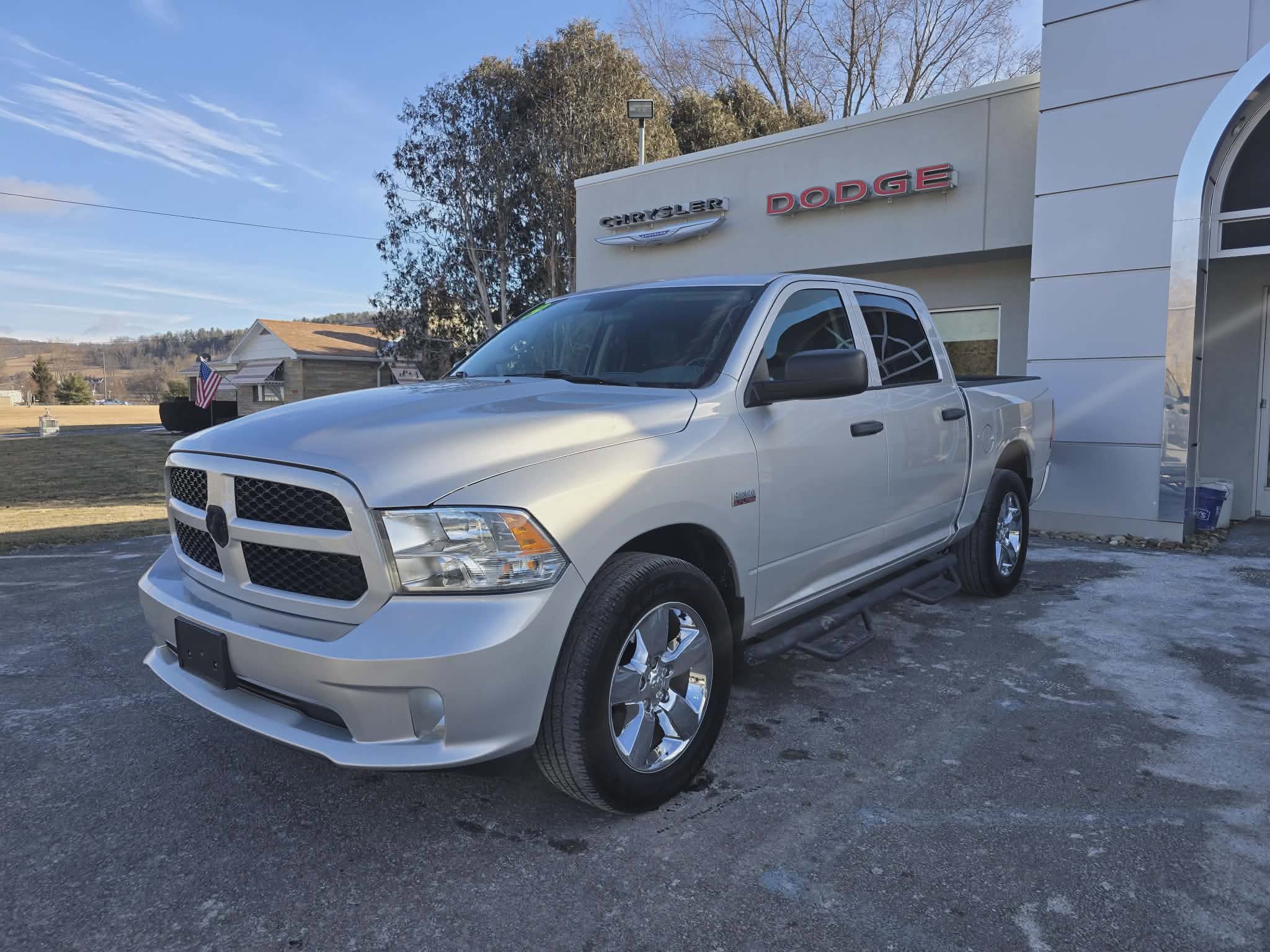 Used 2019 RAM 1500 Express w/ Express Value Package image 8