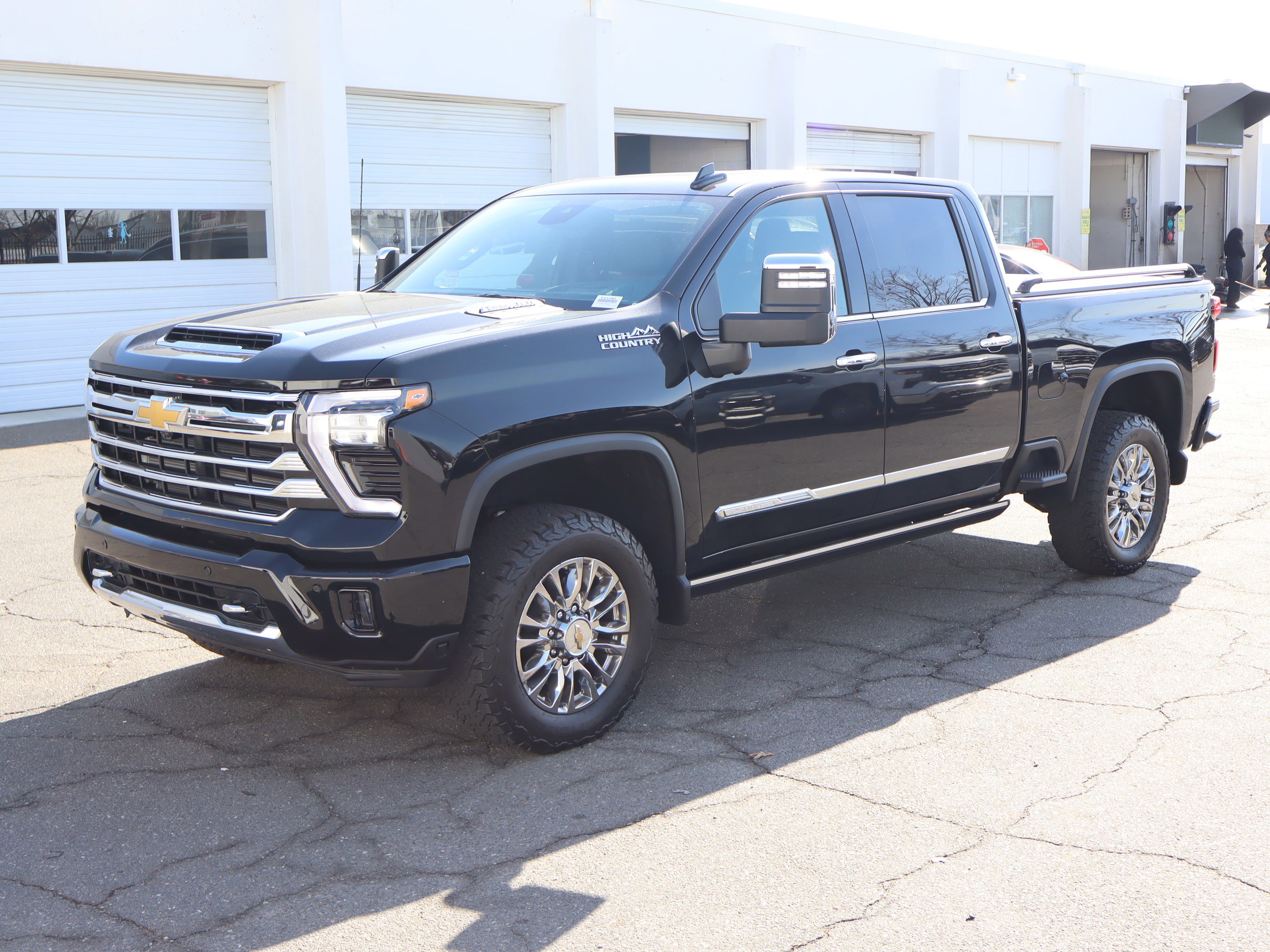 Used 2024 Chevrolet Silverado 2500 High Country w/ High Country Premium Package image 5
