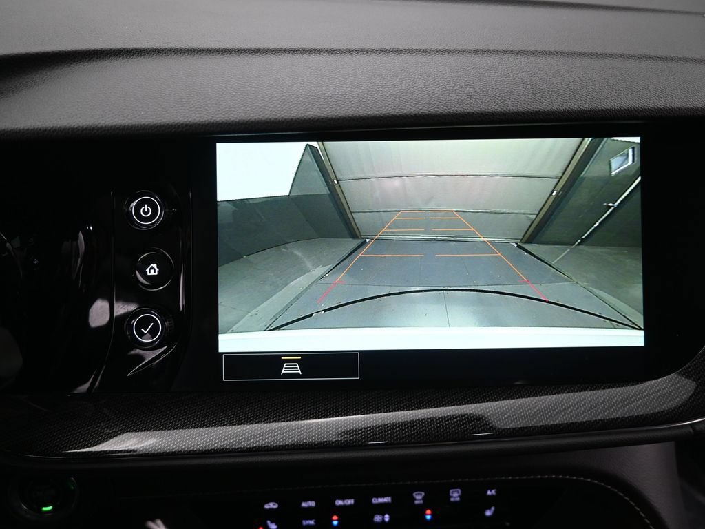 Used 2022 Buick Envision Preferred FWD image 19