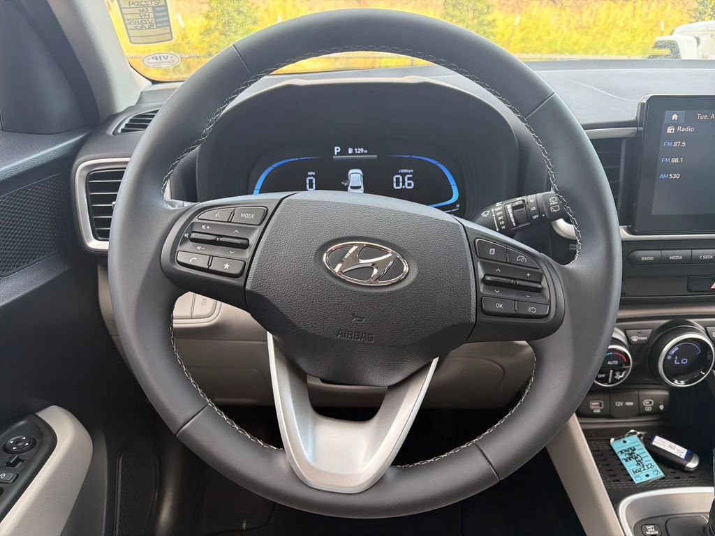 New 2026 Hyundai Venue SEL FWD image 24