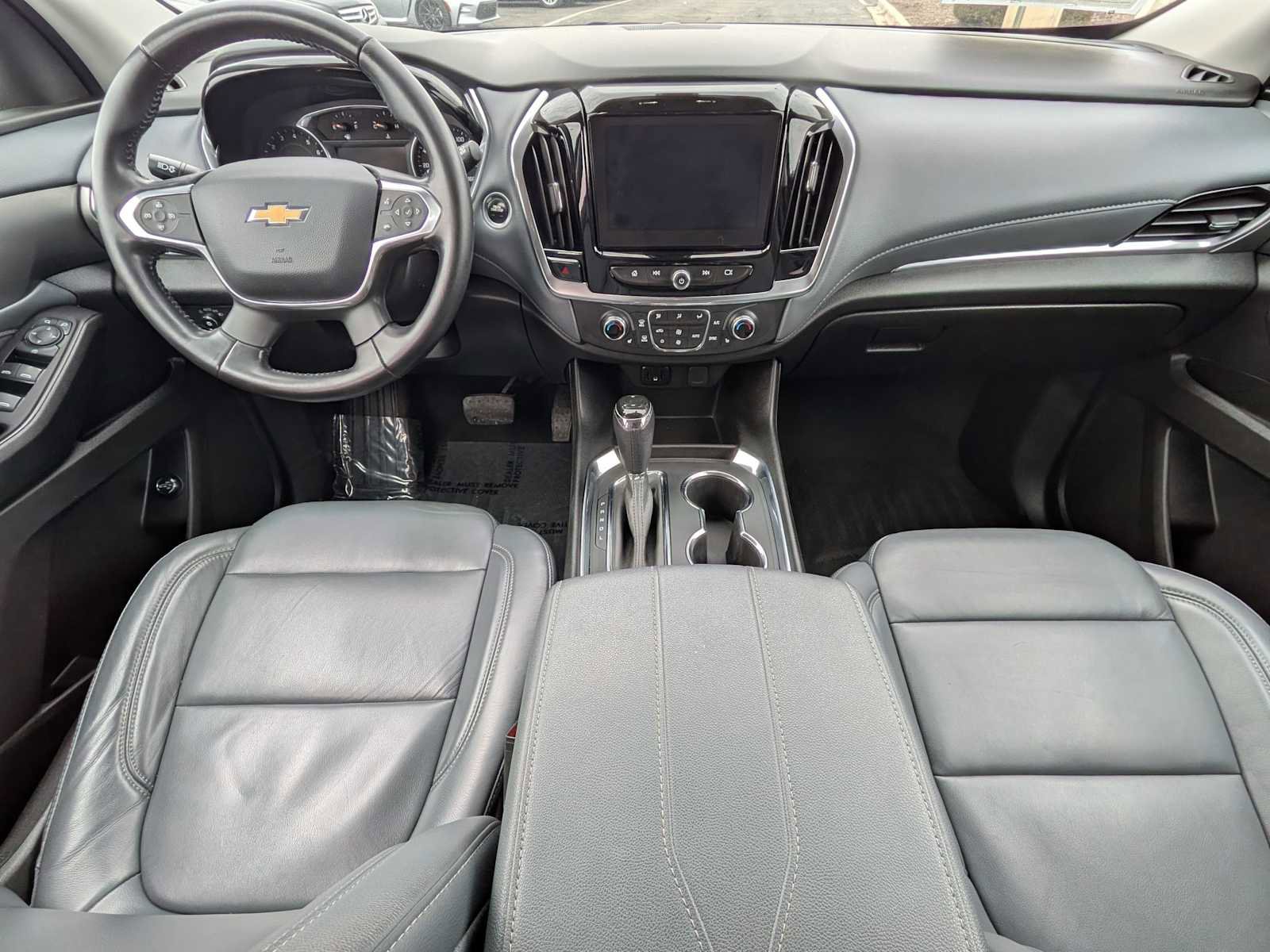 Used 2019 Chevrolet Traverse LT image 11