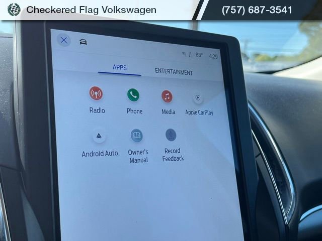 Used 2024 Ford Edge Titanium image 40