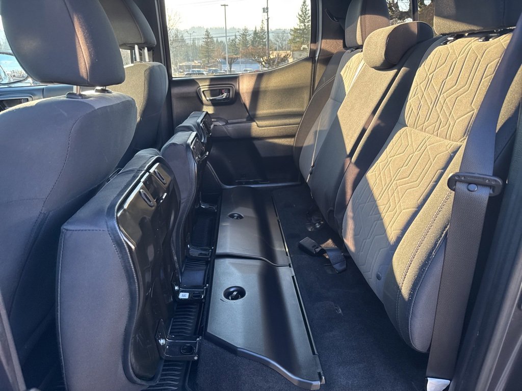 Used 2020 Toyota Tacoma TRD Sport image 25