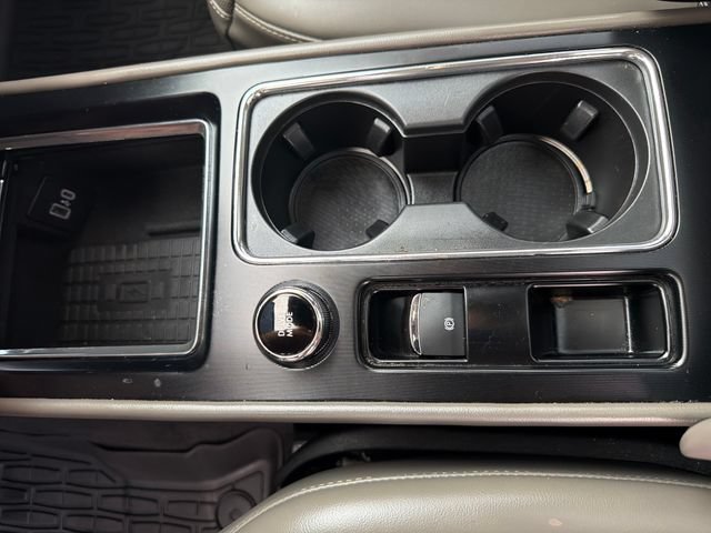 Used 2023 Lincoln Corsair AWD w/ Equipment Group 101A image 29