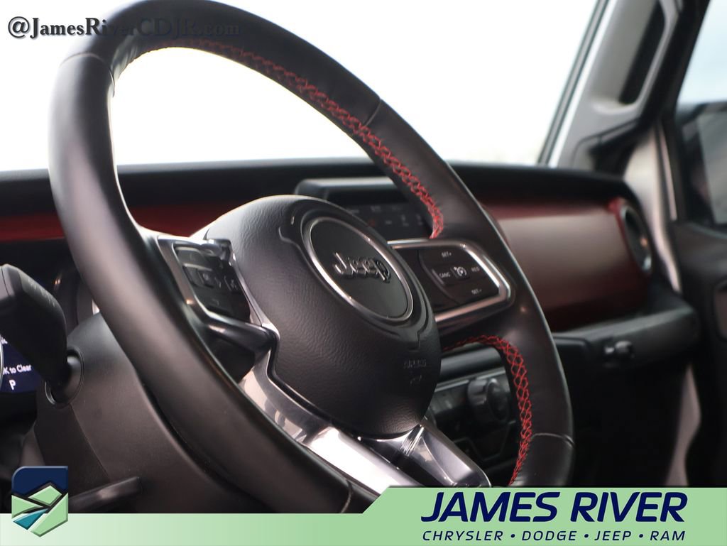 Used 2023 Jeep Gladiator Rubicon w/ Cold Weather Group image 24