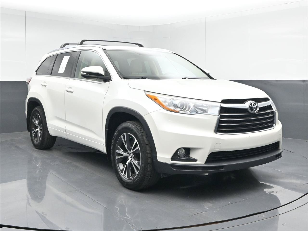 Used 2016 Toyota Highlander XLE