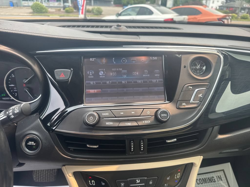 Used 2017 Buick Envision Premium w/ Driver Confidence Package AWD/4WD image 18