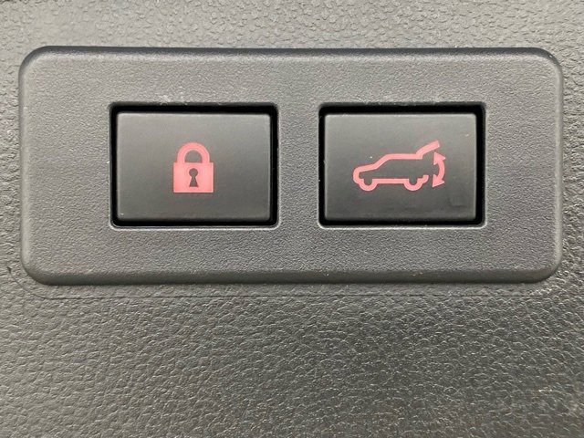 Used 2020 Subaru Outback Limited image 12