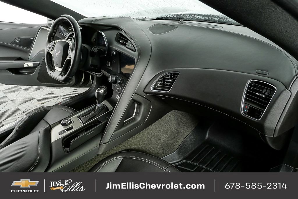 Used 2016 Chevrolet Corvette Stingray Coupe image 19