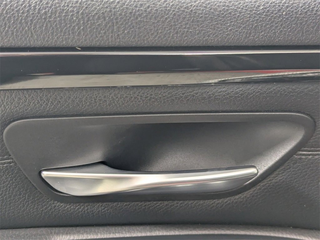 Used 2014 BMW 435i Convertible image 14