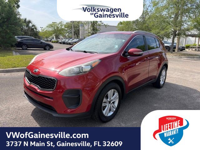 Used 2018 Kia Sportage LX w/ LX Technology Package FWD image 3