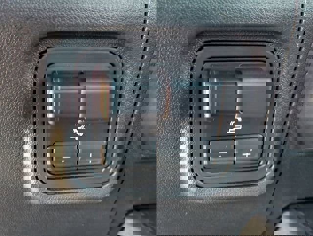 New 2026 GMC Hummer EV 4x4 Crew Cab image 18