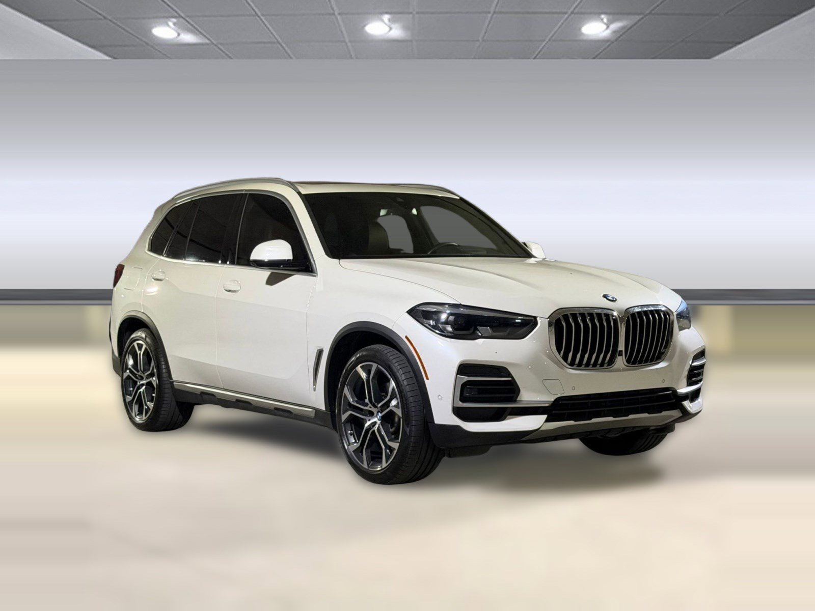 Used 2023 BMW X5 xDrive40i w/ Premium Package AWD/4WD image 7