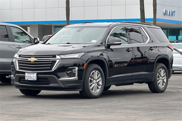 Used 2023 Chevrolet Traverse LT image 8
