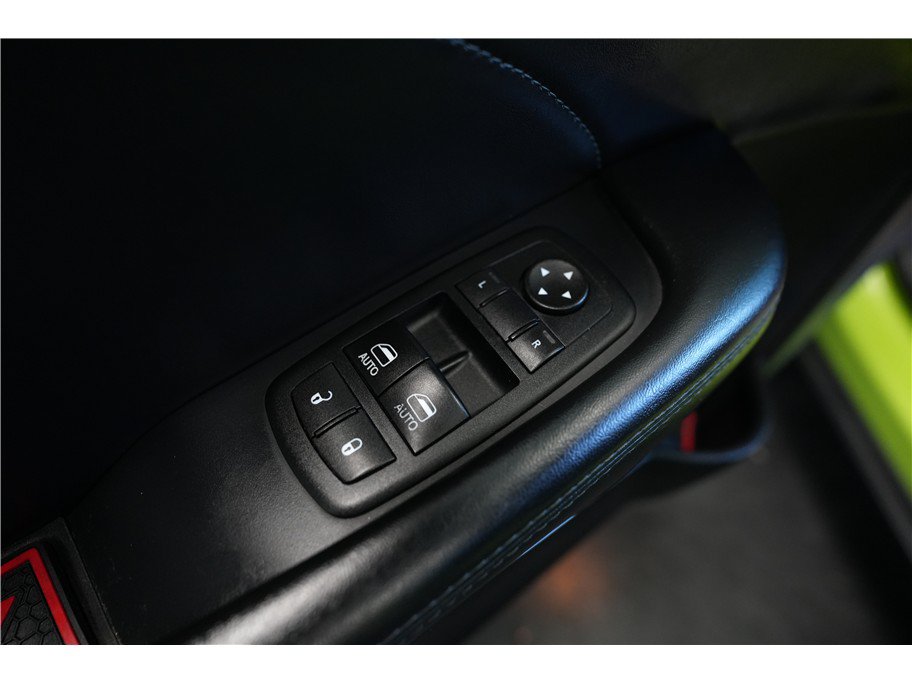 Used 2015 Dodge Challenger R/T Plus RWD image 14