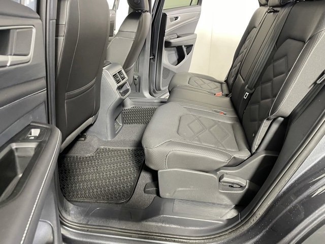 New 2025 Volkswagen Atlas Cross Sport SE image 19