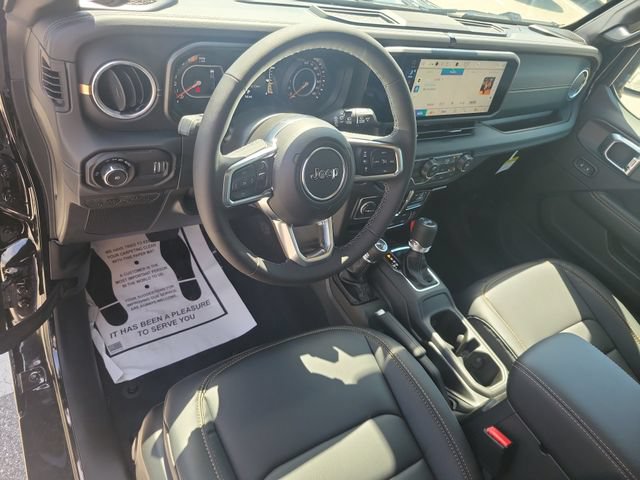 New 2026 Jeep Wrangler Unlimited Sahara w/ Safety Group AWD/4WD image 13