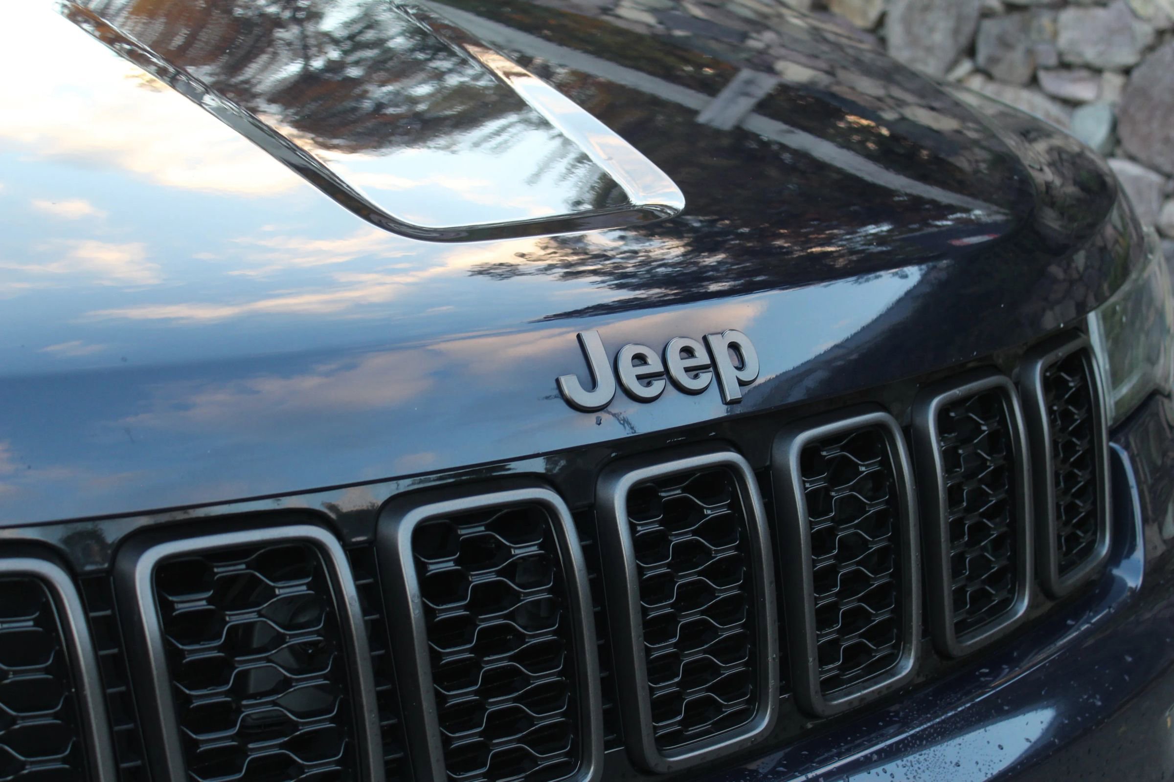 Used 2018 Jeep Grand Cherokee High Altitude AWD/4WD image 39