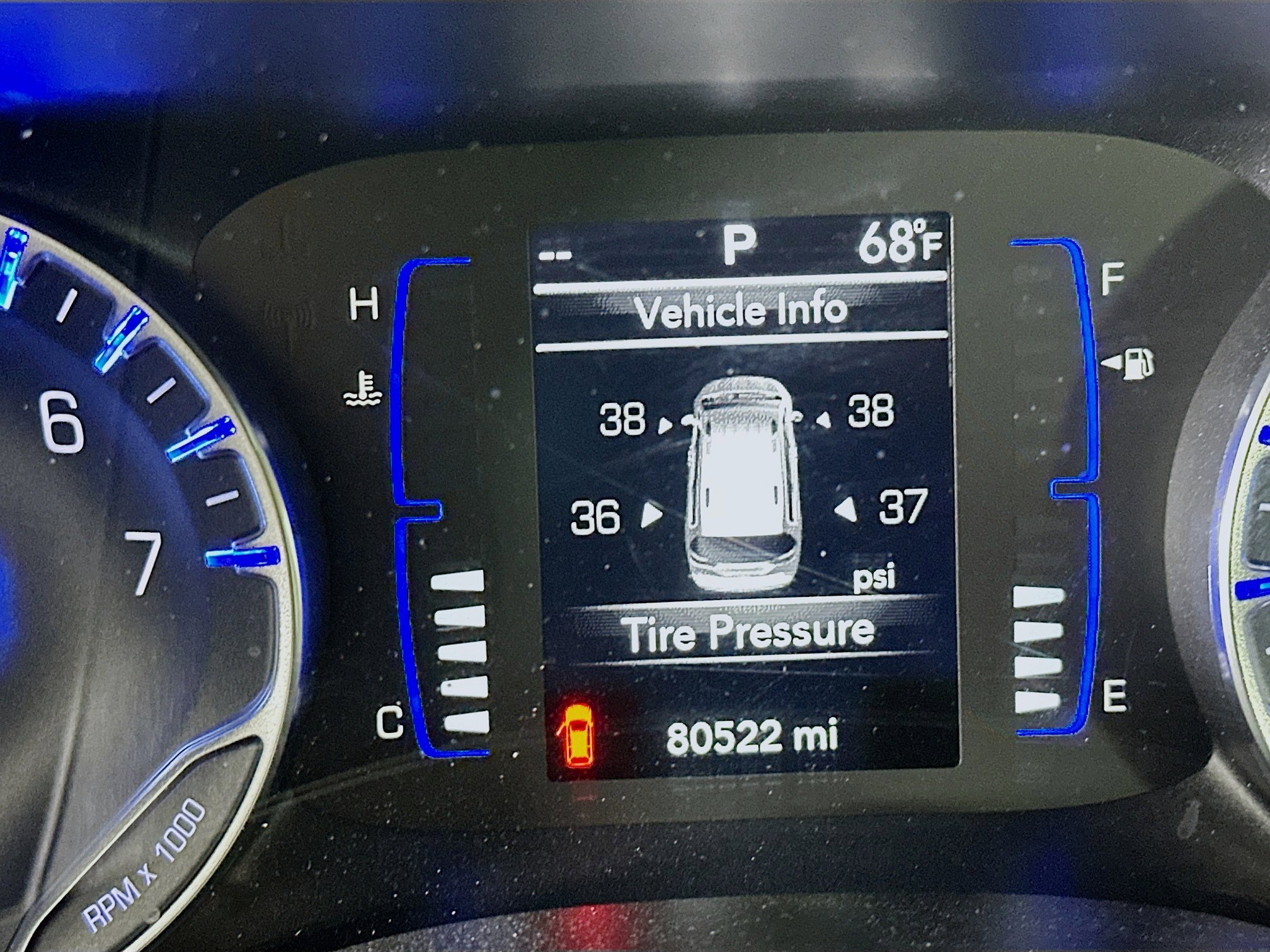 Used 2019 Chrysler Pacifica Touring-L FWD image 19