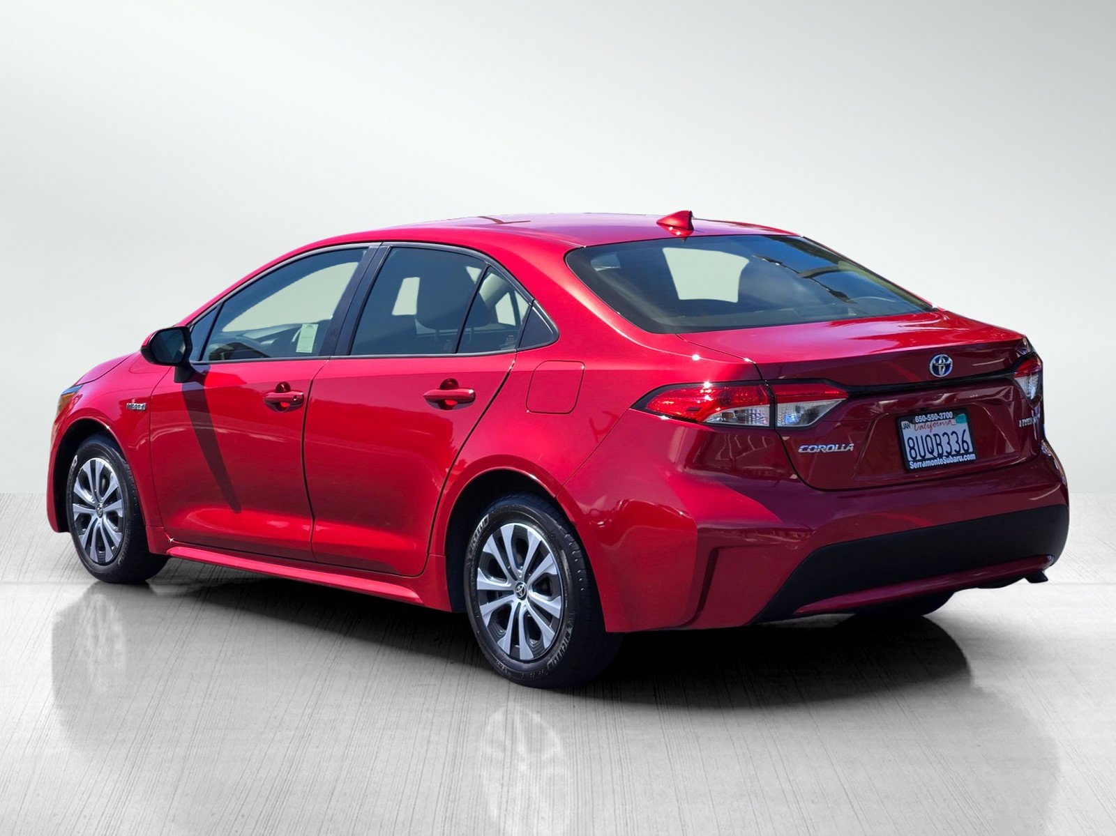 Used 2021 Toyota Corolla LE w/ Carpet Mat Package (TMS) FWD image 6