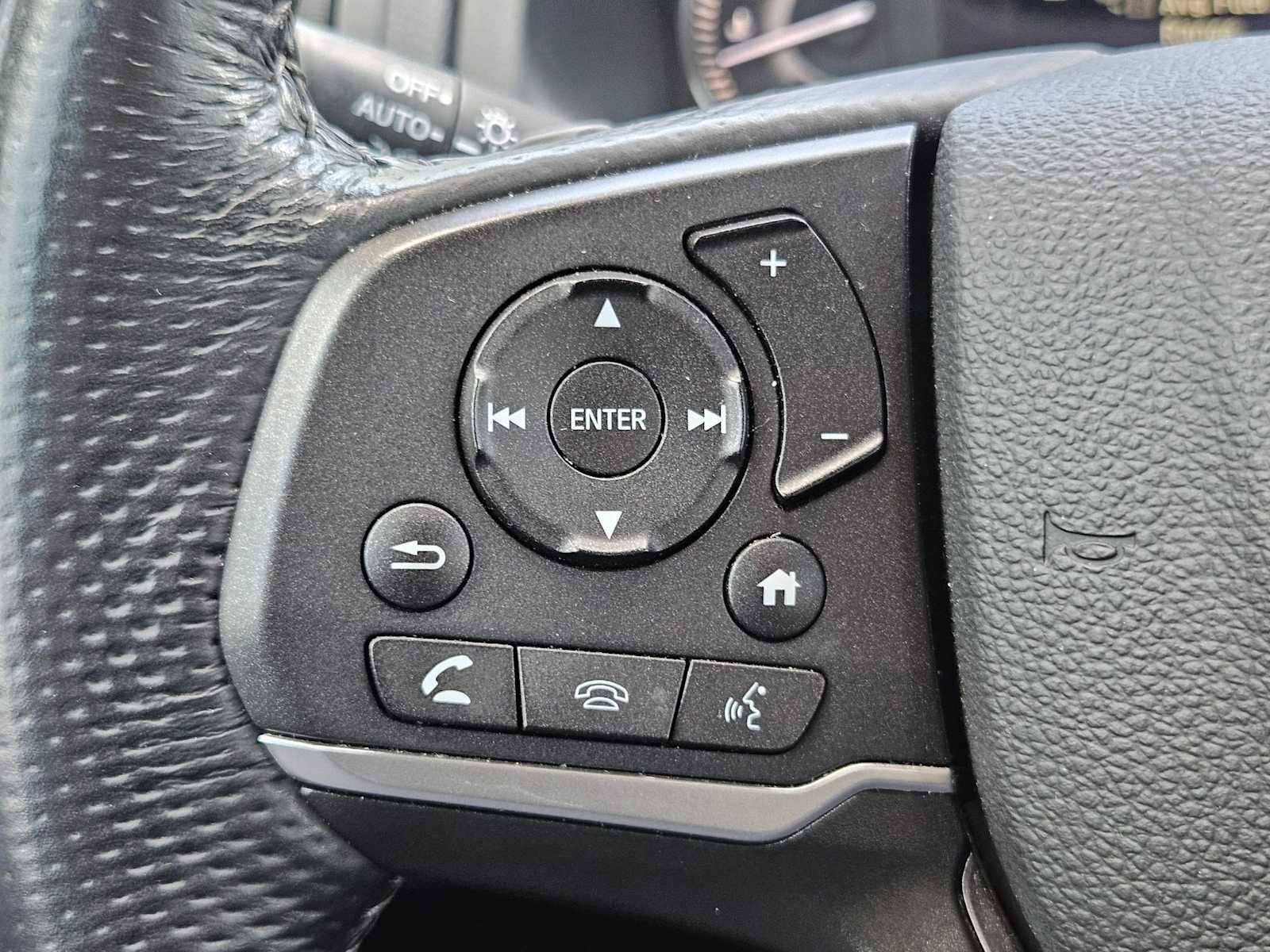 Used 2024 Honda Passport EX-L image 16