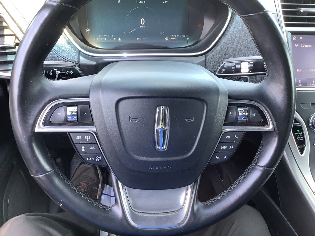 Used 2020 Lincoln Nautilus Reserve image 15