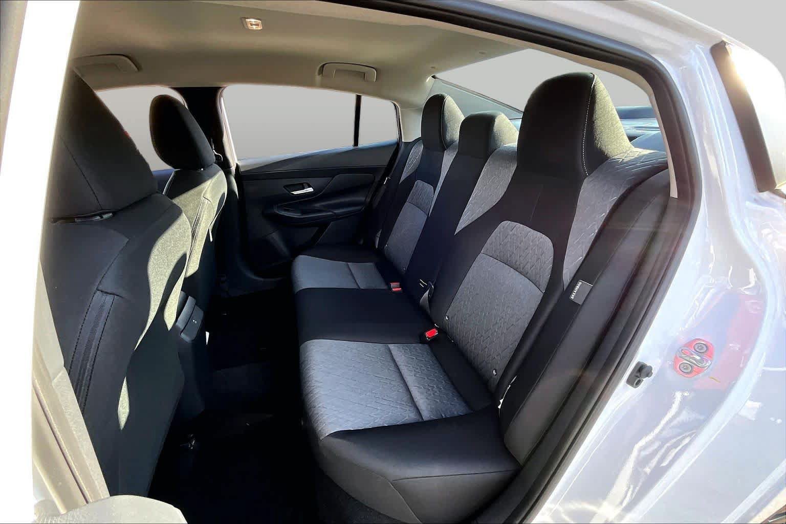 Certified 2026 Nissan Sentra SV w/ SV Convenience Package FWD image 19