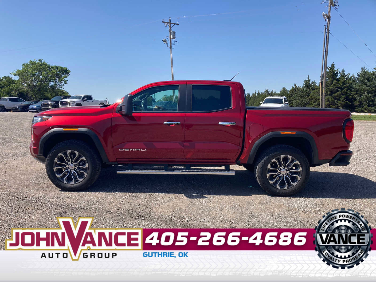 Used 2024 GMC Canyon Denali AWD/4WD image 2