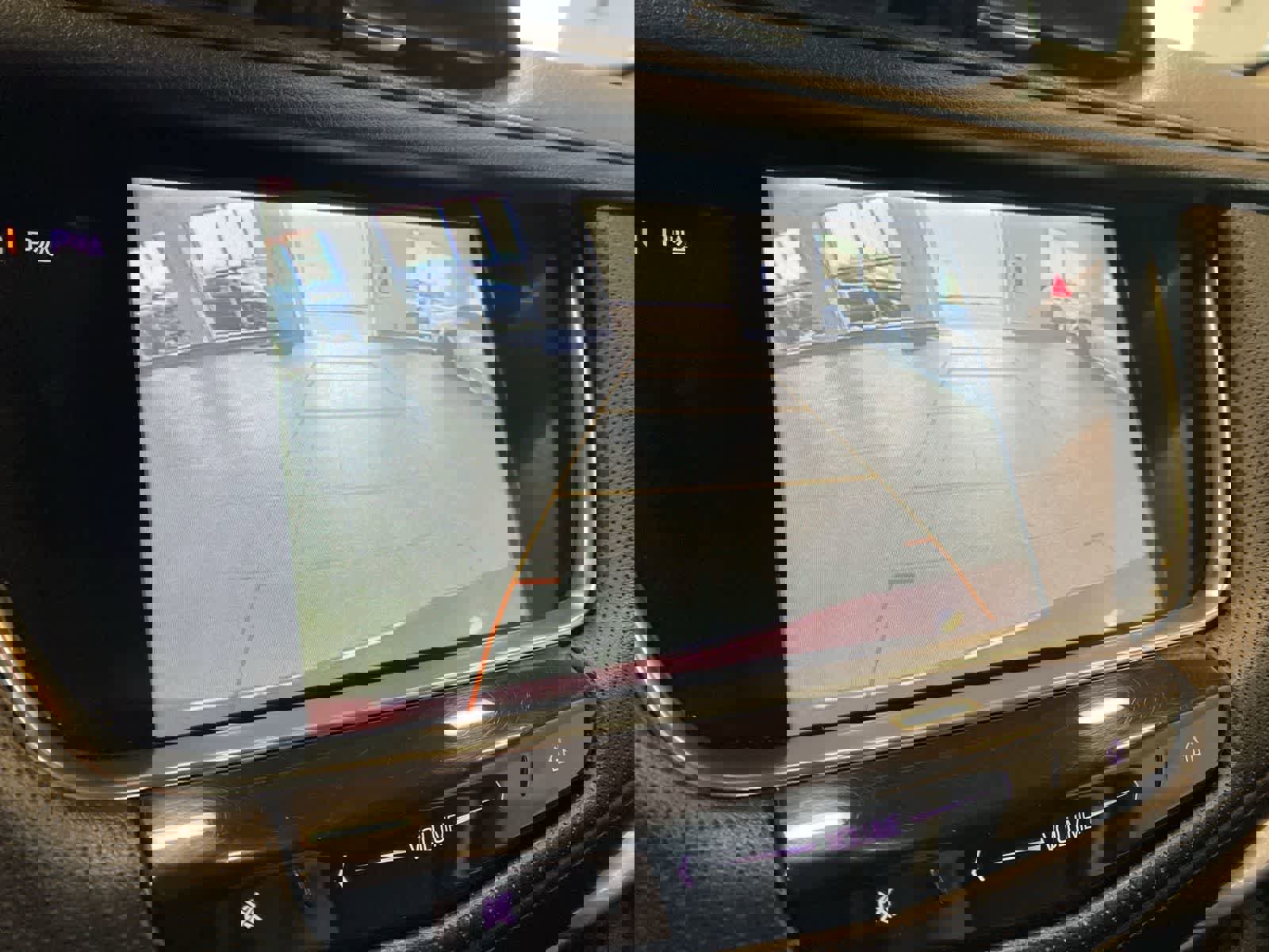 Used 2019 Cadillac XT5 Luxury w/ Advanced Security Package image 24